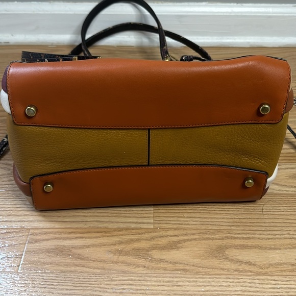 Large Coach Bag - Picture 5 of 11